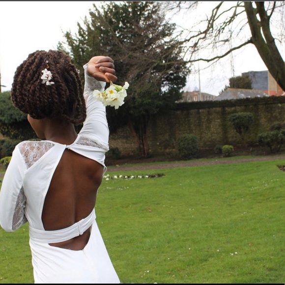 white long sleeve plunge open back maxi dress - Picture 8 of 8